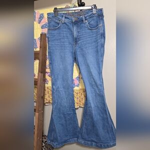 WRANGLER JEANS High Rise Flare 31 X34